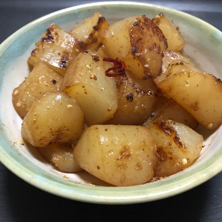 白こんにゃくの麺つゆ炒め